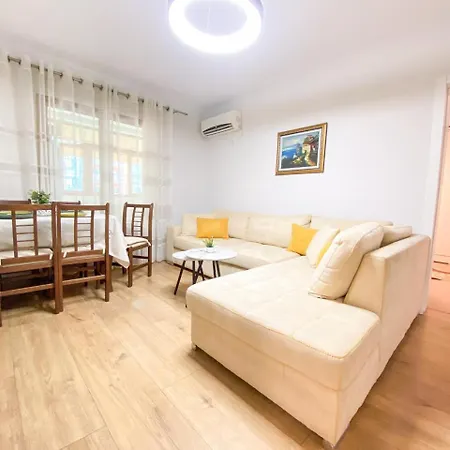 Block Apartman *