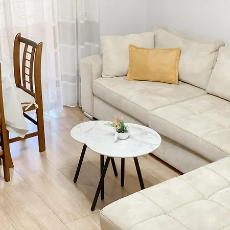 Apartman Block *