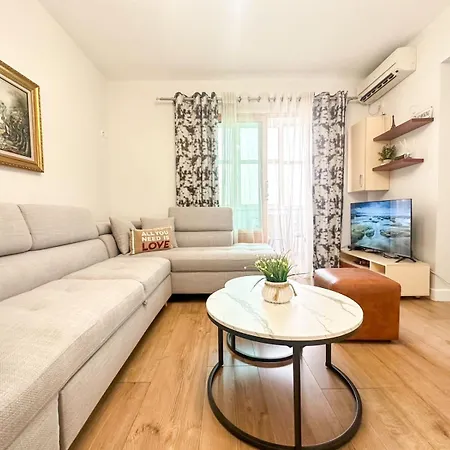 Block Апартаменты *